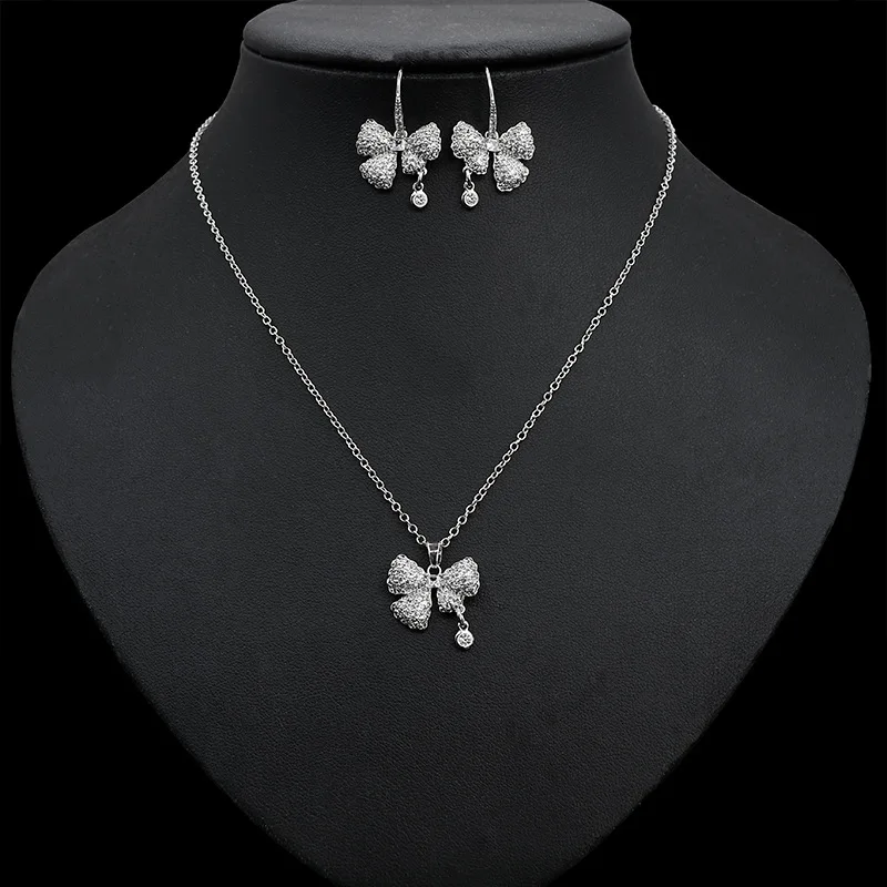 

Классическое ожерелье-подвеска Funmode в европейском и американском стиле с фианитом 3a, серьги-клипсы для ушей из двух частей, Ювелирный Компле...