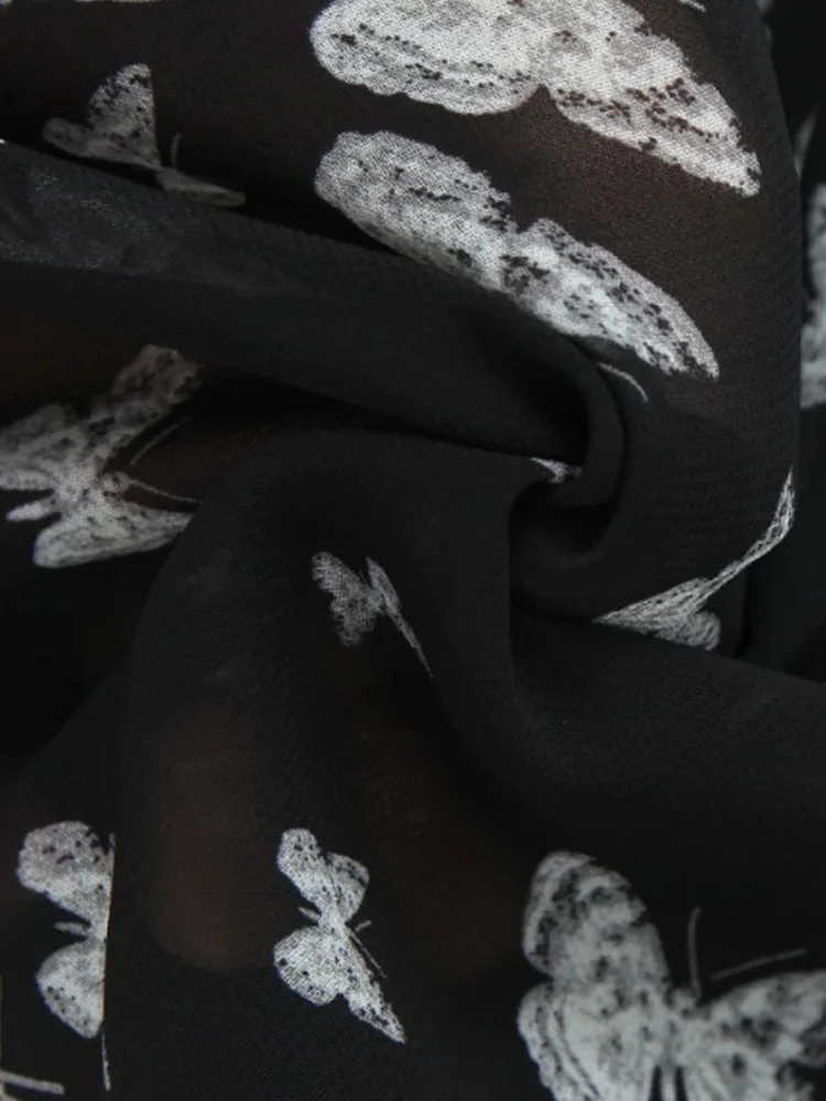 Plus Size Women's V-Neck Ruffle Butterfly Floral Tea Dress Premium Elegant Print Puff Sleeve A-Line Maxi Dress With Ruffled Hem