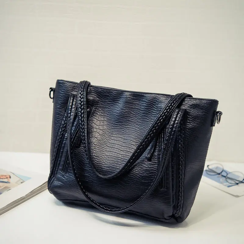 High End Luxury Brand Crocodile Pattern Soft Leather Large Capacity Handbag, European And American Fashion Personality Tote Bag