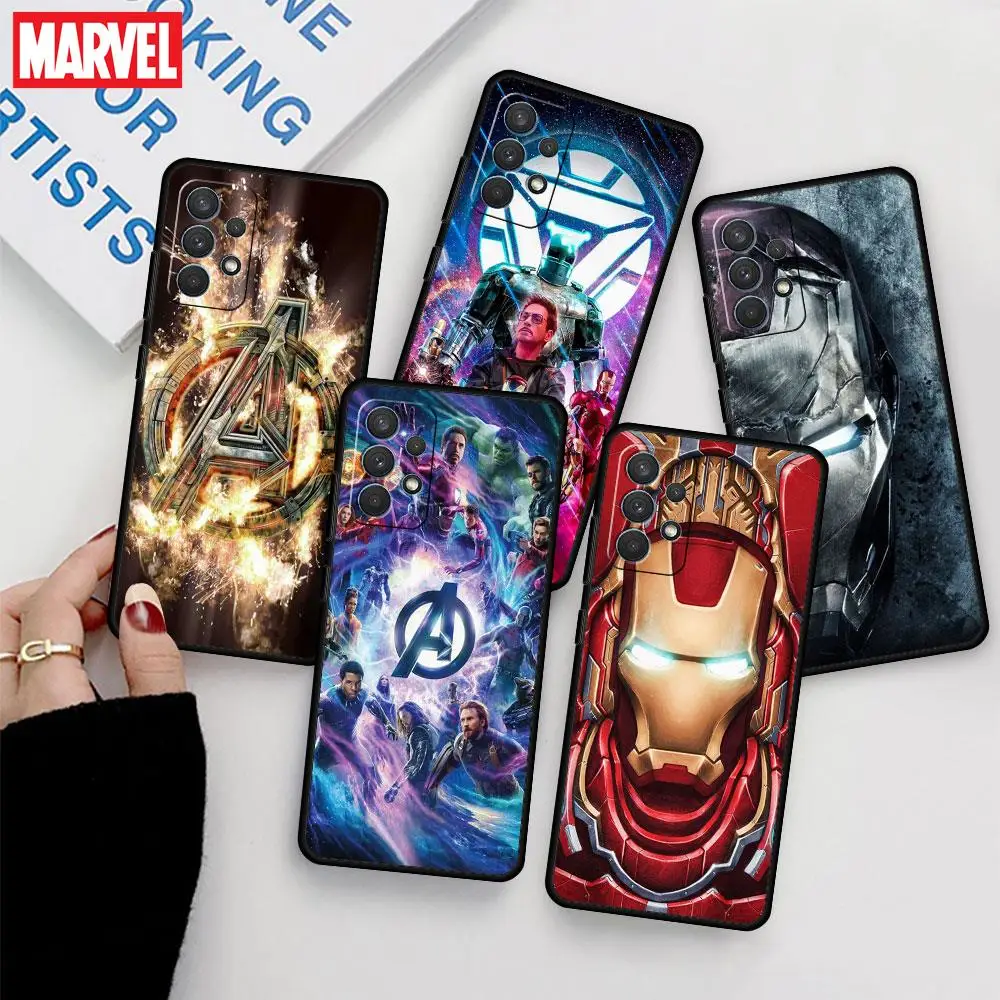 Avengers Using Phone S69e27ae5ec414e8ea75e5005e87efea0D.jpg