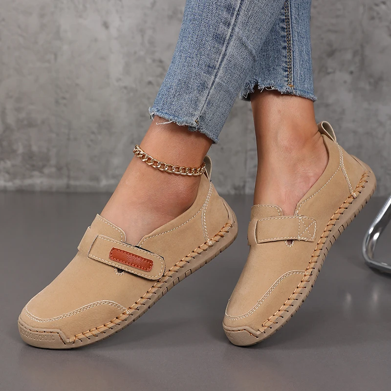 Women's Casual Slip on Moccasins Comfortable Flat Boots New Luxury Design Women's Leather Shoes 2025 Trendy Handicrafts Loafers