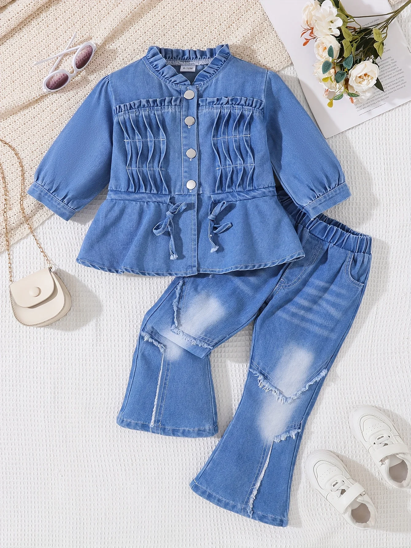 Spring And Autumn Fashion Baby Girl Denim Set: Stand-Up Collar Waist-Shaped Drawstring Denim Jacket + Casual Washed Jeans