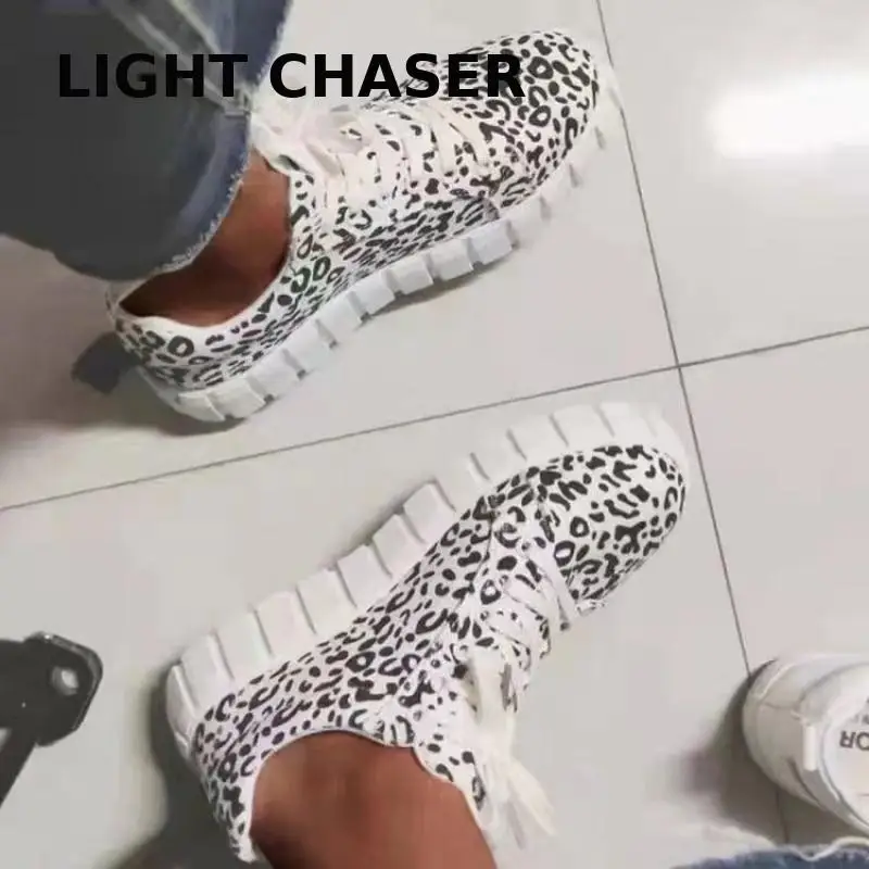 Spring Autumn New Women's Sports Shoes Platform Shoes Women's Striped Fashion Casual Shoes Comfortable Flat Shoes Large Size 43