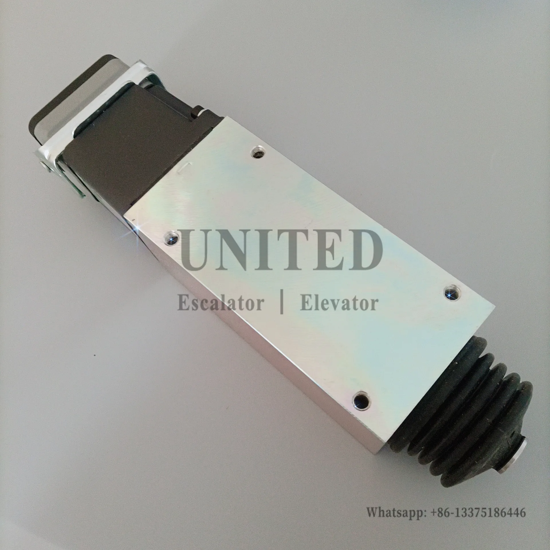 SDF-SSA 897200 AC110 Elevator Brake Single Action Solenoid Elevator Spare Parts