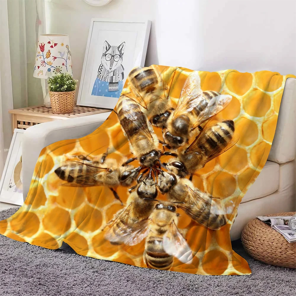 

CLOOCL Fashion Blanket Insect Bee Honeycomb 3D Flannel Blanket Home Decor Office Nap Blanket Air Conditioner Quilt Drop Shipping