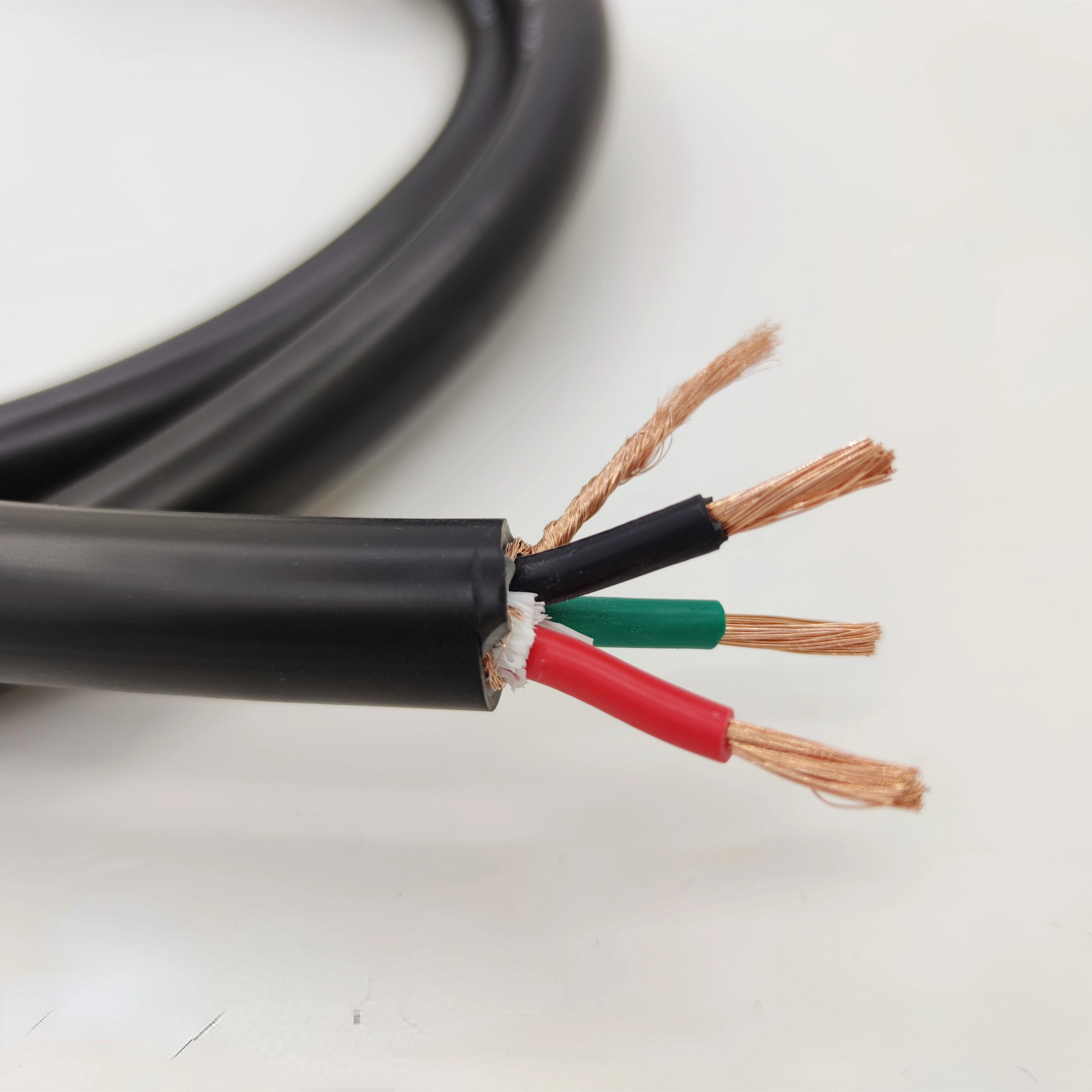 

4 Square Meters of Pure Copper Shielded Fever Power Cable Loose Wire