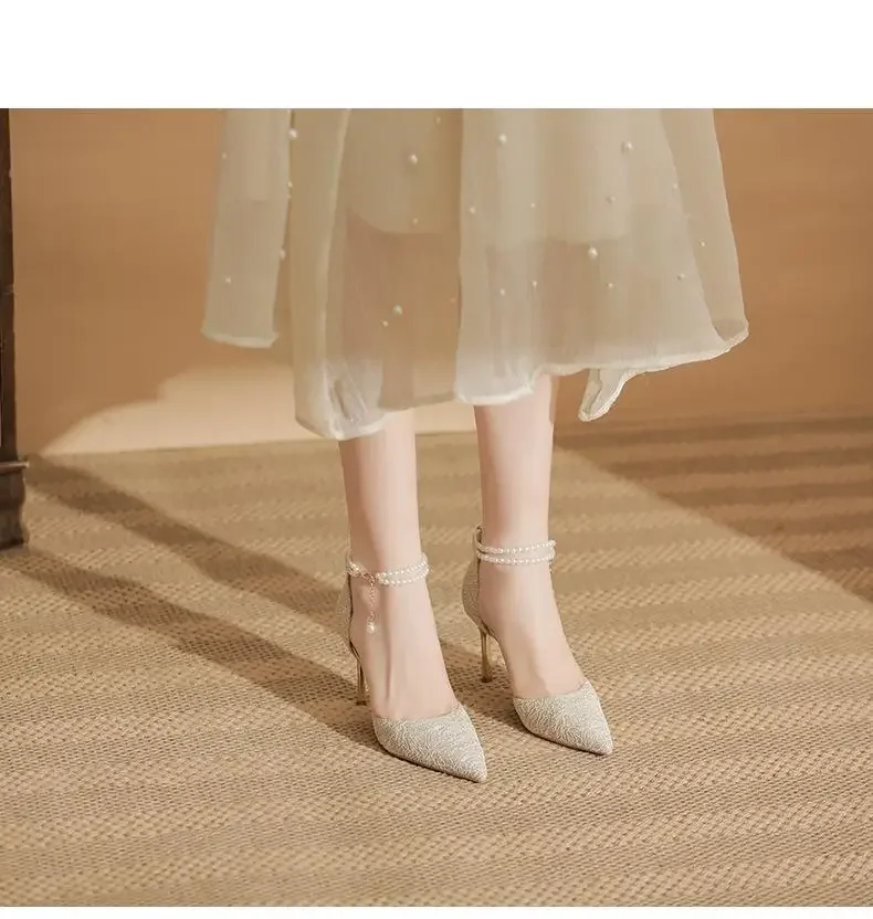 LuLuYoung Pumps heel detail