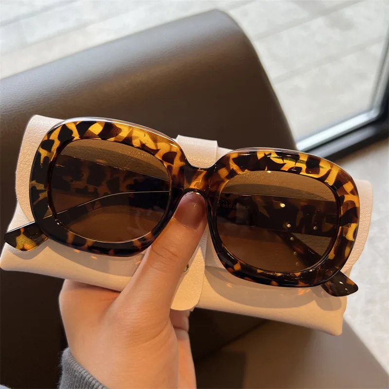 Women Sunglasses 2022 Vintage Ladies Irregular Square Sun Glasses Men Women UV Protection Outdoor Shades Eyewear Oculos_voghion.com