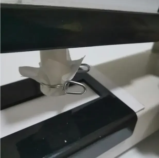Manual Crockmeter Rubbing Fastness Tester | Dry & Wet Fabric Color Fastness Testing Machine detail image 2