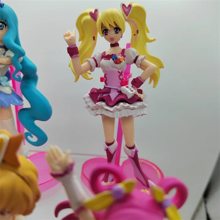 I bought some anime girl figurines 💀💀💀 : r/precure