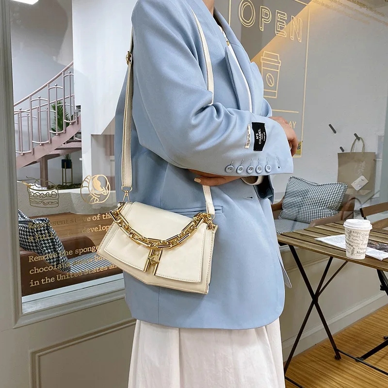 Bag White Crossbody Woman Shoulder Clutche Y2k Women 2023 Handbag New Fashion Simple Saddle Broadband Women's Messenger 's