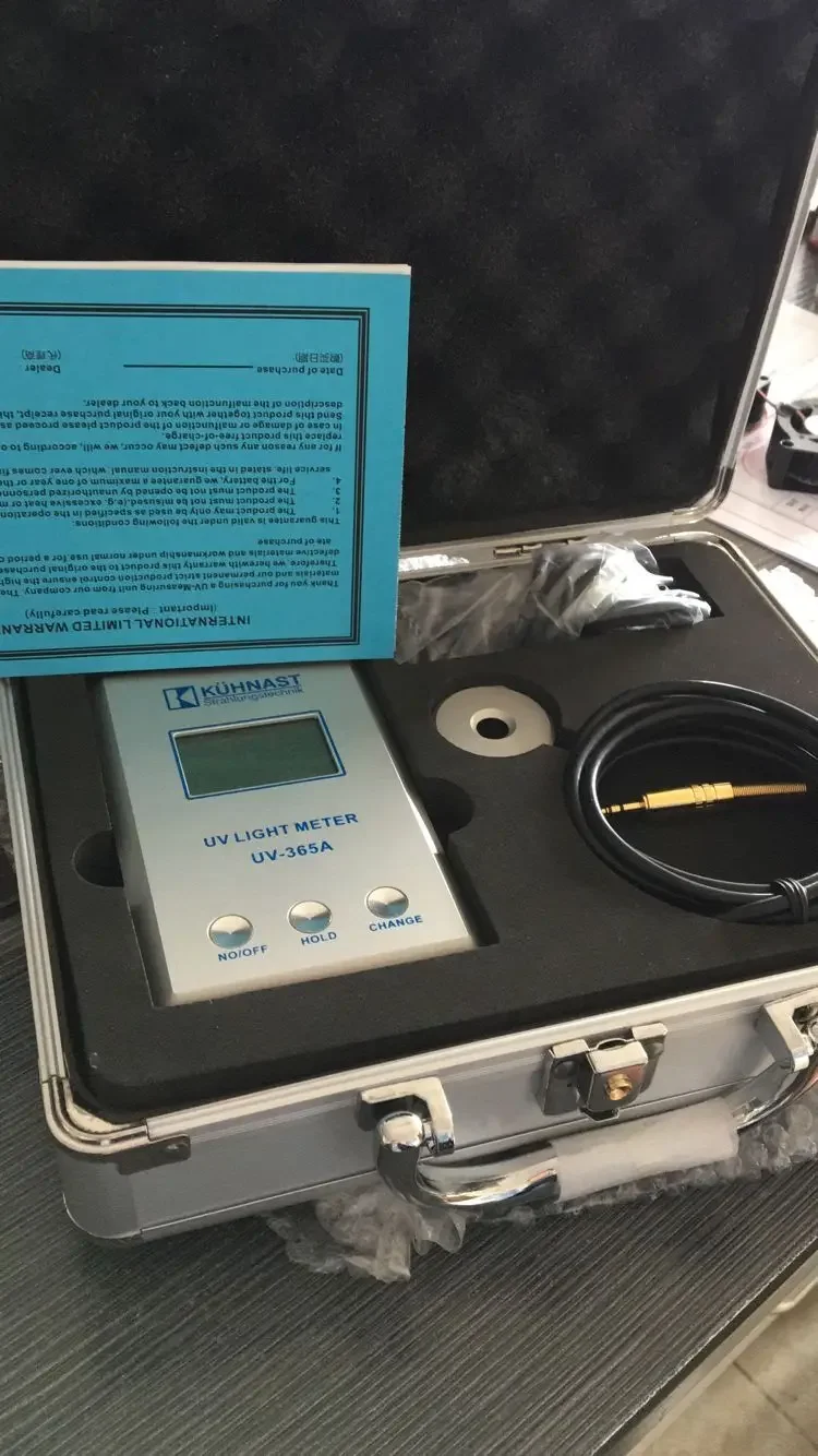 KUHNAST UV-365A UV LIGHT METER UV 250-410 nm