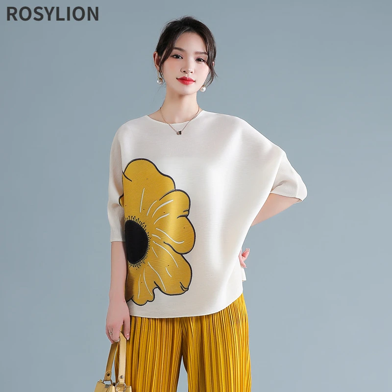 

Women Summer White Flower Printed T Shirt Ladies Bat-sleeve Floral Print Pleated Top Tees Loose Cover Belly Light T-Shirt