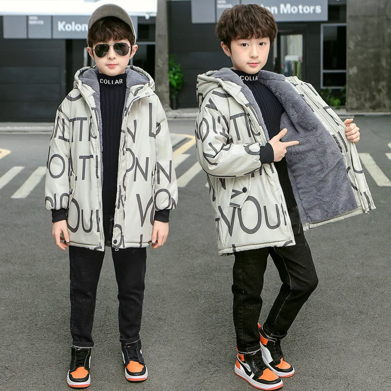 ���� �ܿ� ���� ��ũ �β��� ��Ŷ ��Ʈ ��ư �е� �÷��� �Ȱ�, ��ǳ ��� �м� ���� ���� ����극��Ŀ