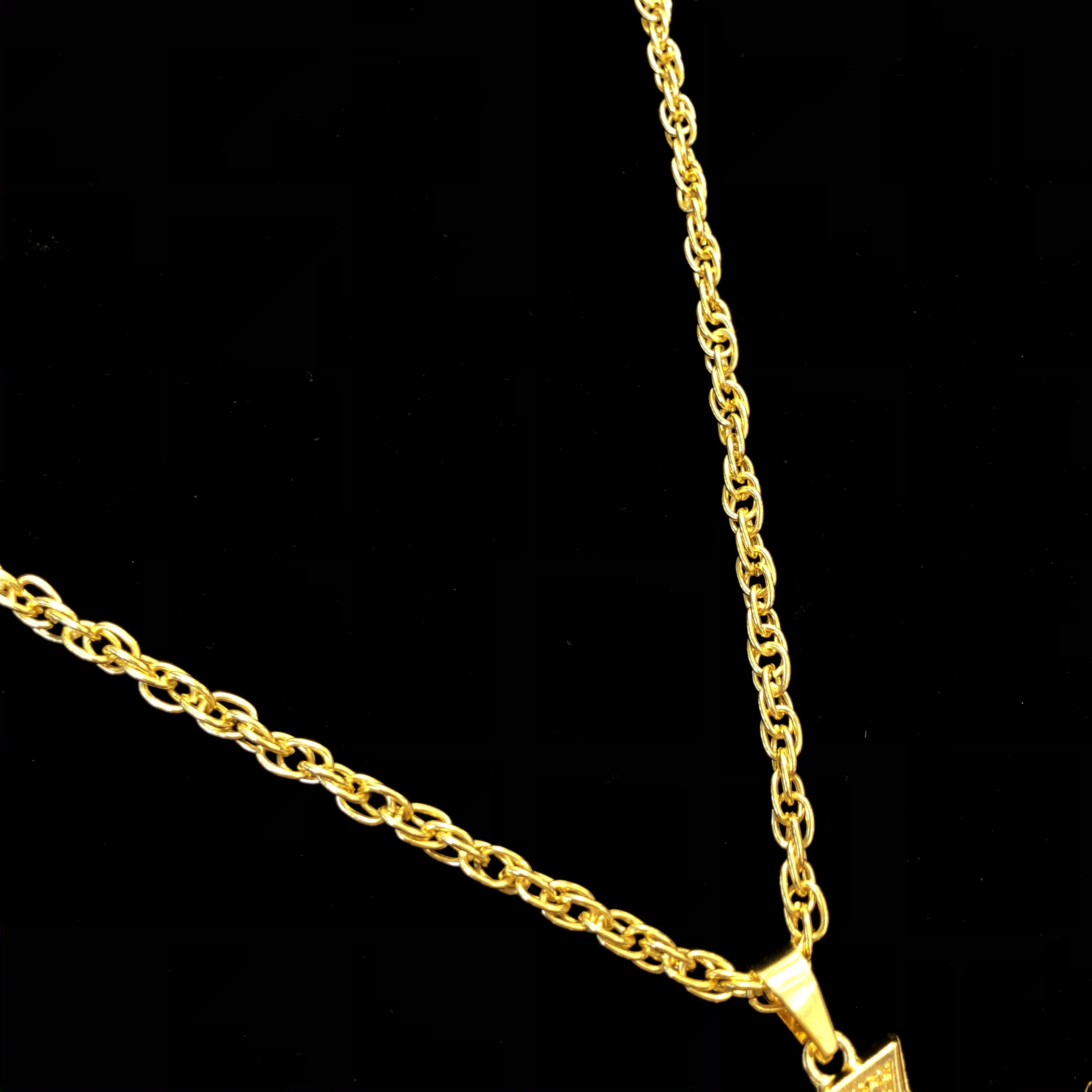 vien Miami Mens Link Chain Bling Necklace Diamond Chain iced out HipHop  Jewelry Gold-plated Cubic Zirconia Alloy Locket Set Price in India - Buy  vien Miami Mens Link Chain Bling Necklace Diamond