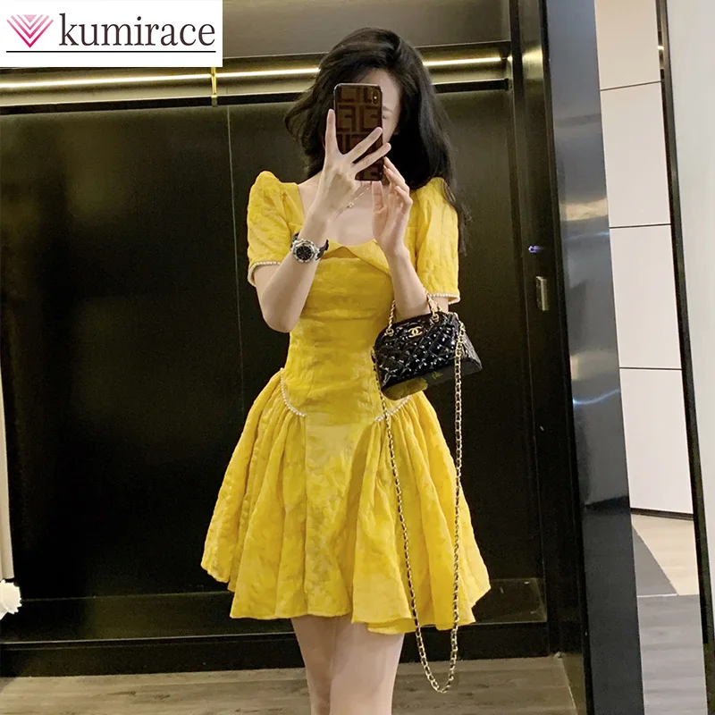 Fashionable and Elegant Dress 2024 Summer New Design Sense, Small and Popular French Style Waist Wrapped Short Skirt for Women