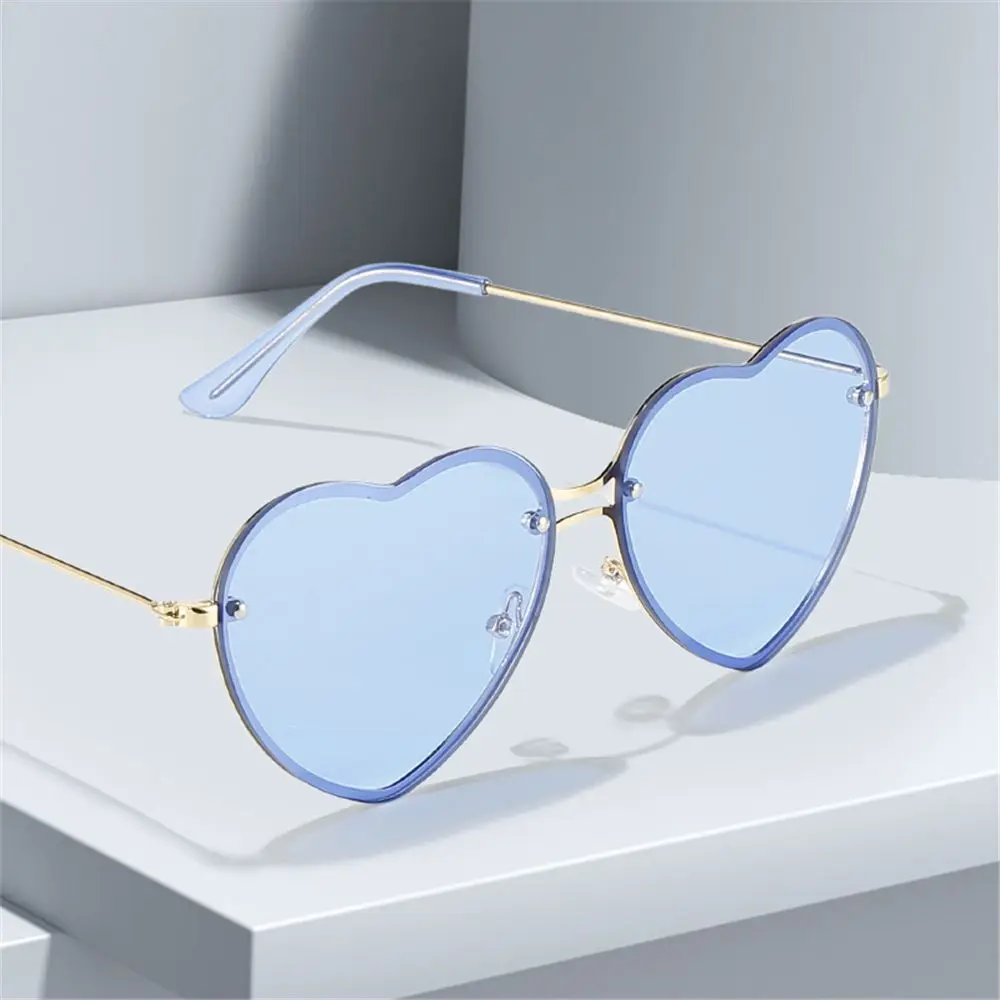 

Party Glasses Halloween Love Heart Heart Sunglasses Sun Glasses for Women Rimless