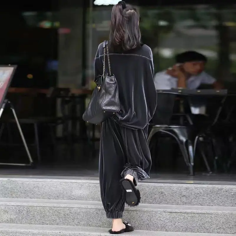 Pleuche Emboitement Woman High-end Femininity Relax Wide Leg Pants Temperament Stylish Two-piece Set Pure Color