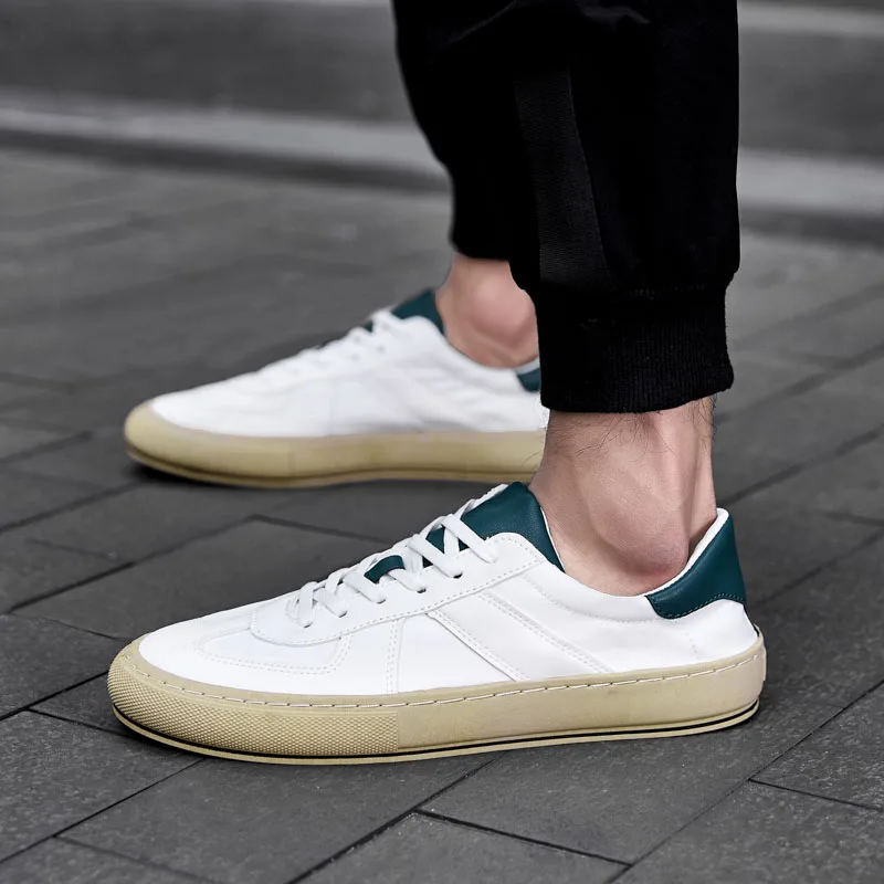 2024 New Men's Shoes Retro Four Seasons Leisure Sports Breathable Fashion Leather Low cut Basic Board Shoes White Shoes 2
