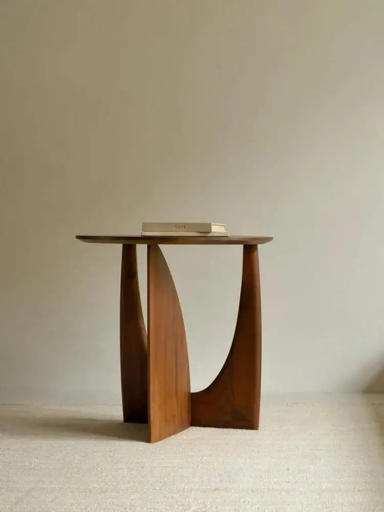 Middle Ages-silent Wind Coffee Table Solid Wood Round Side Table Designer Corner Black Small Round Simple Coffee