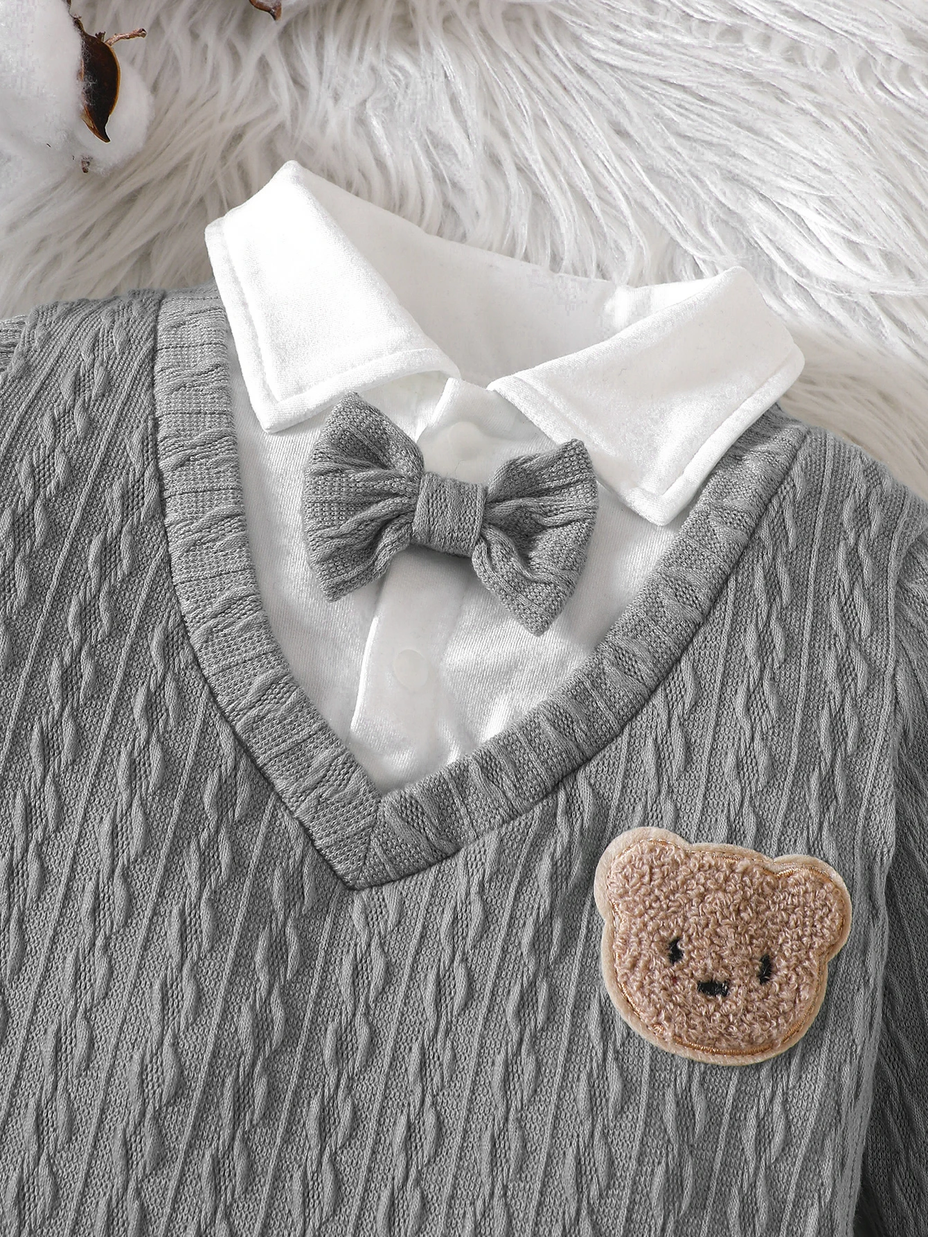 Spring And Autumn Boys And Girls Polo Neck Long Sleeve Bow Romper Open Button Pants Fashionable Warm baby clothes baby sleepsuit bear hooded jumpsuit lamb hair jumpsuit western style jumpsuit