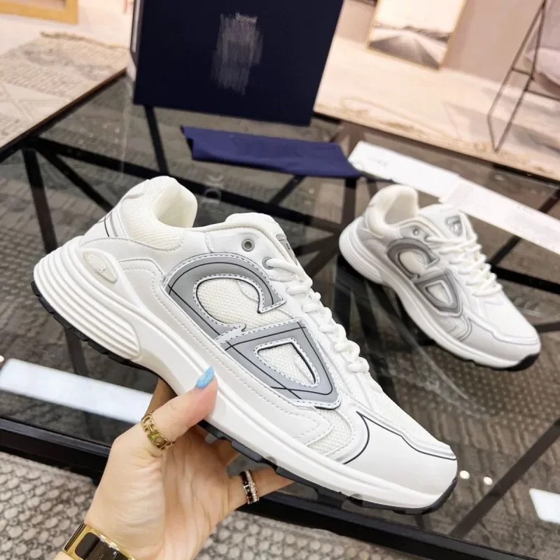 2024 New CDFashionable Casual Couple Lightweight Mesh Breathable Comfortable Sports Shoes B30 Running Shoes Winter Flat Shoes 4
