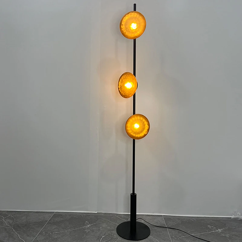 

Modern 3 head floor lamp, luxurious living room, vertical floor lamp, creative black bedroom, study, glass art lamp