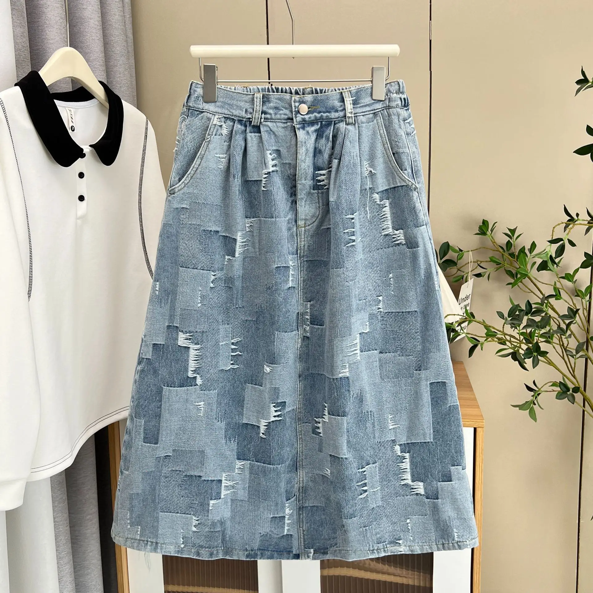 Fashion Plus Size Women's Denim Skirt New Autumn Korean-style Stylish Ripped Mid Length A-Line Skirt 8006