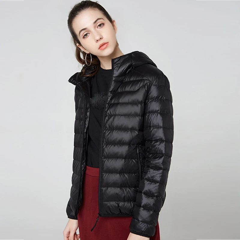 90% Ultra-light Plus Size Thin Down Jacket Women 2021 Autumn Winter Slim Short Hooded Warm White Duck Down Coat Women Outerwear