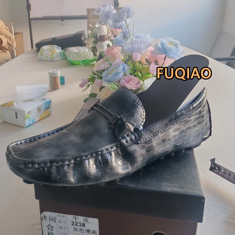 Herren Loafer mit 4,5 cm Absatz – Schwarze/Graue Sneaker aus weichem PU-Leder für Herren – Höhenerhöhende Schuhe für größere Erscheinungsbild – Detail 3