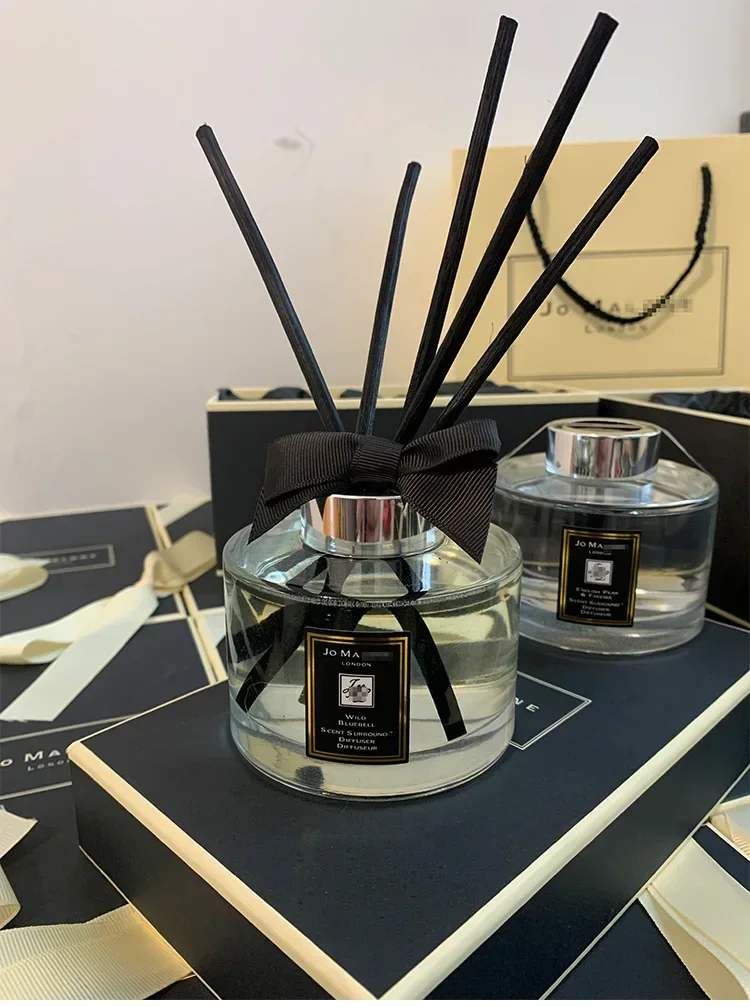 

Reed Diffuser Fireless Aromatherapy Vine Stick Small and Unique Zumalone Long Lasting Fragrance British Pear 165ml Gift Box