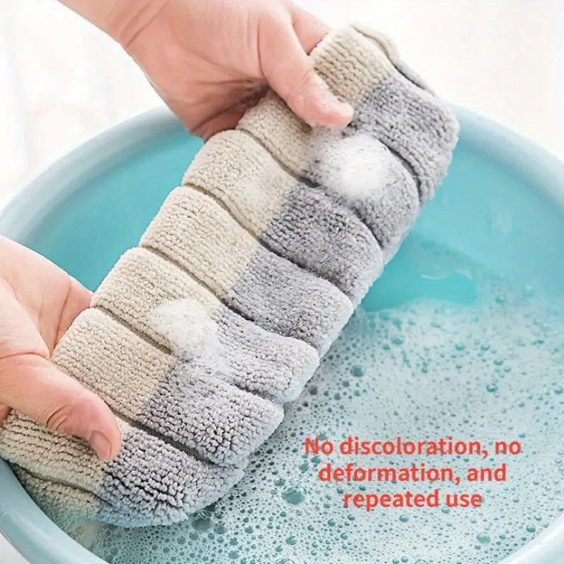 1pcs Soft Toilet Seat Cushion Dual-Tone Washable Non-Slip Covers with Ring Design for All-Season Comfort Toilet Seat Cover