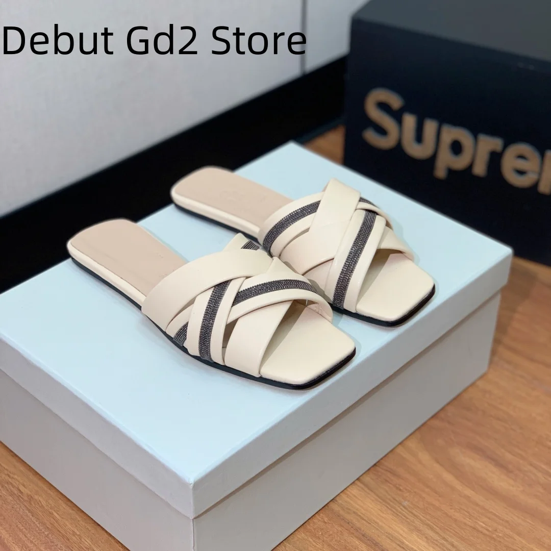 Top quality 2024 new flat shoes Italian luxury women's summer slippers Fashion casual shoes Simple and comfortable women's shoes