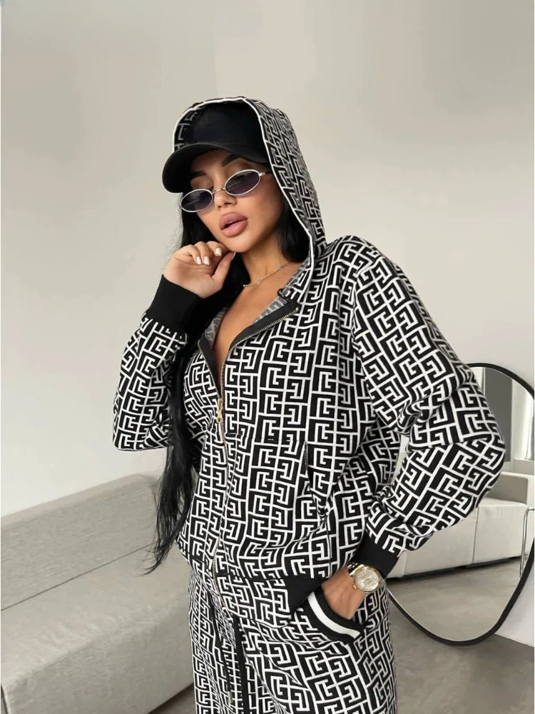 

2 Piece Sets Women Outfit Autumer Winter Tracksuit Knit Cardign Hooded Wide Leg Pant Sets New Two Piece Casual Loose Suit Office