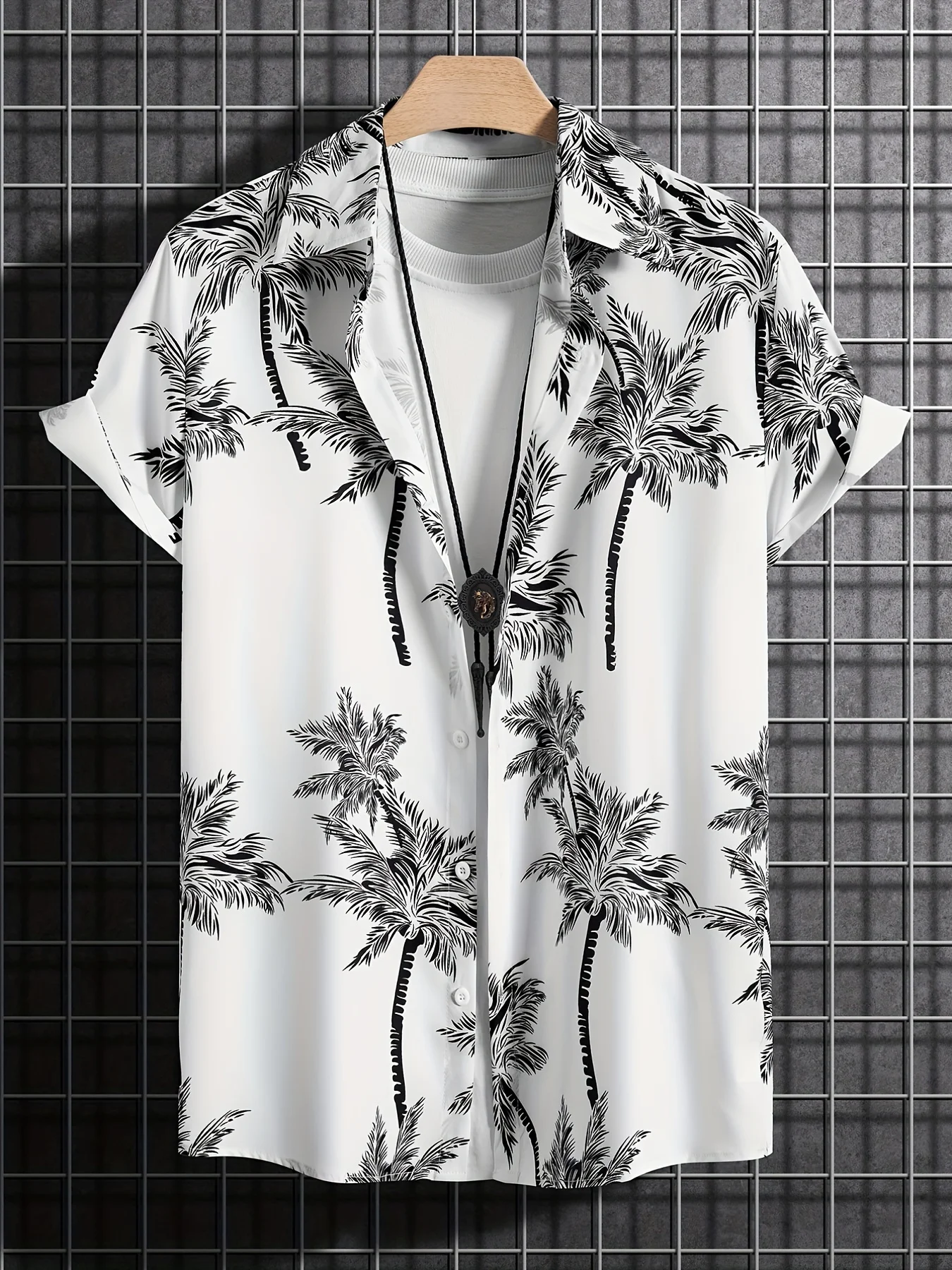 thumbnail image 1 of Camisa informal de manga corta con estampado de palmeras, camisa hawaiana para hombre para vacaciones de verano, ropa con botones y estampado de resort, 1 of 4