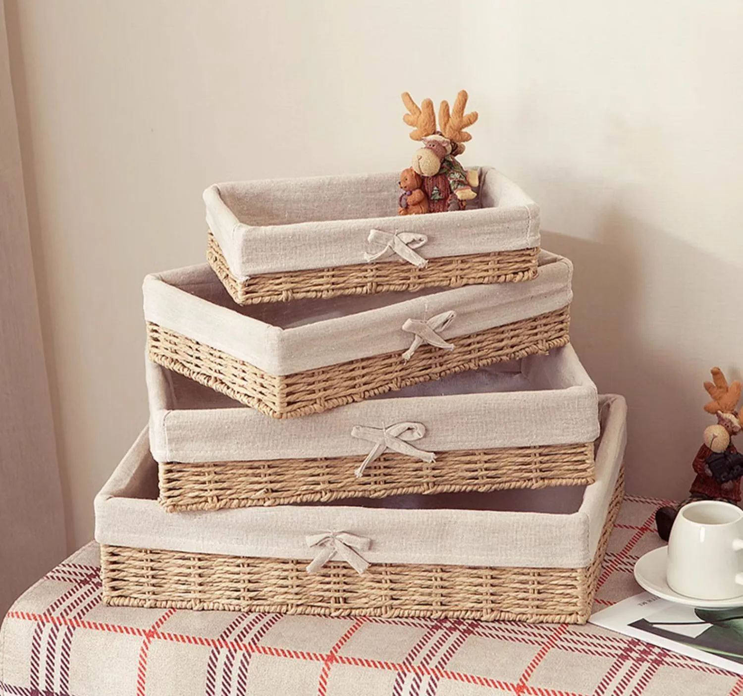 Woven Storage Baskets Metal and Rattan Organizer Storage Boxes with Cotton Lining Clothes Organizer Basket Bedroom Accessories 4