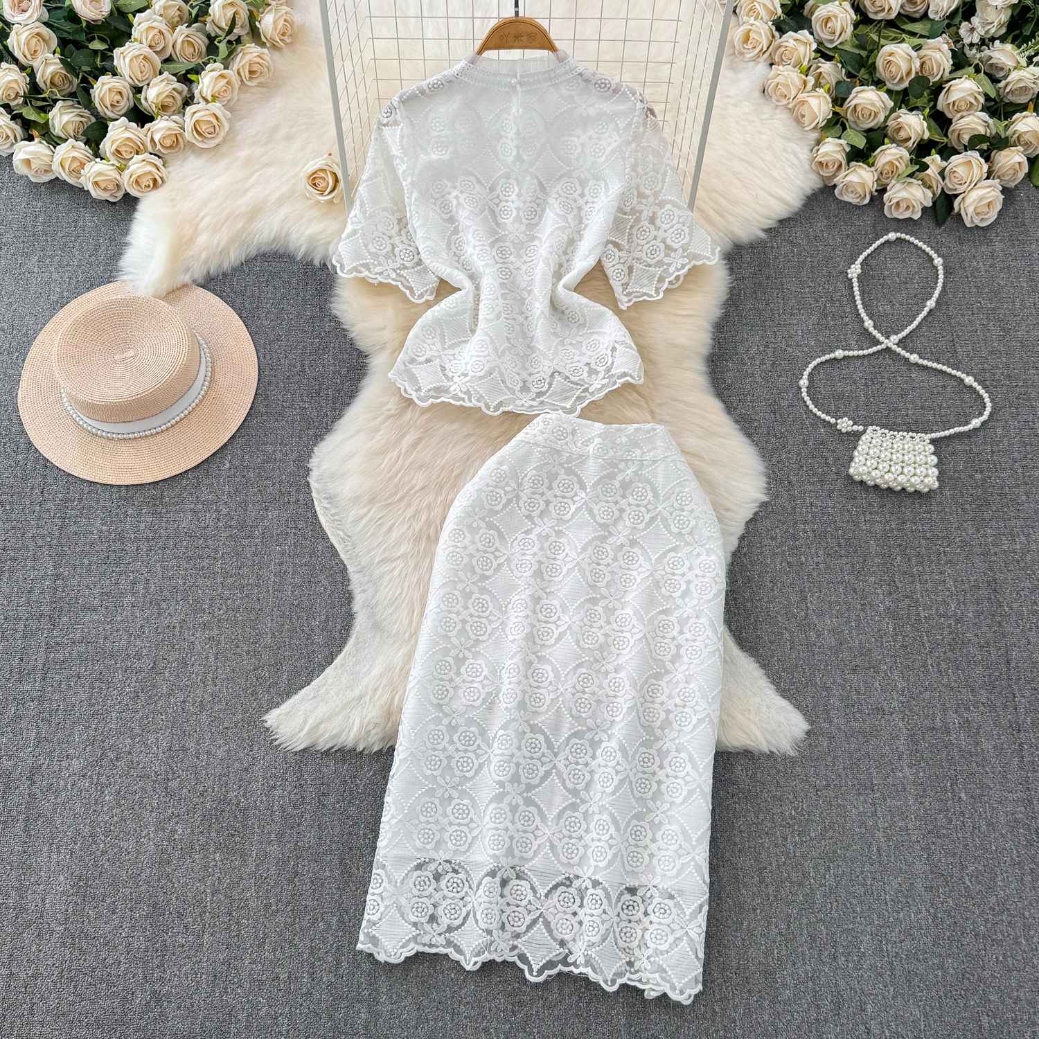 ワンピースその他 [YOUHEE] SHEEP PATTERN T-SHIRTS SKIRT SET WHITE LS-SHEEP-WHITE – Country Treasures