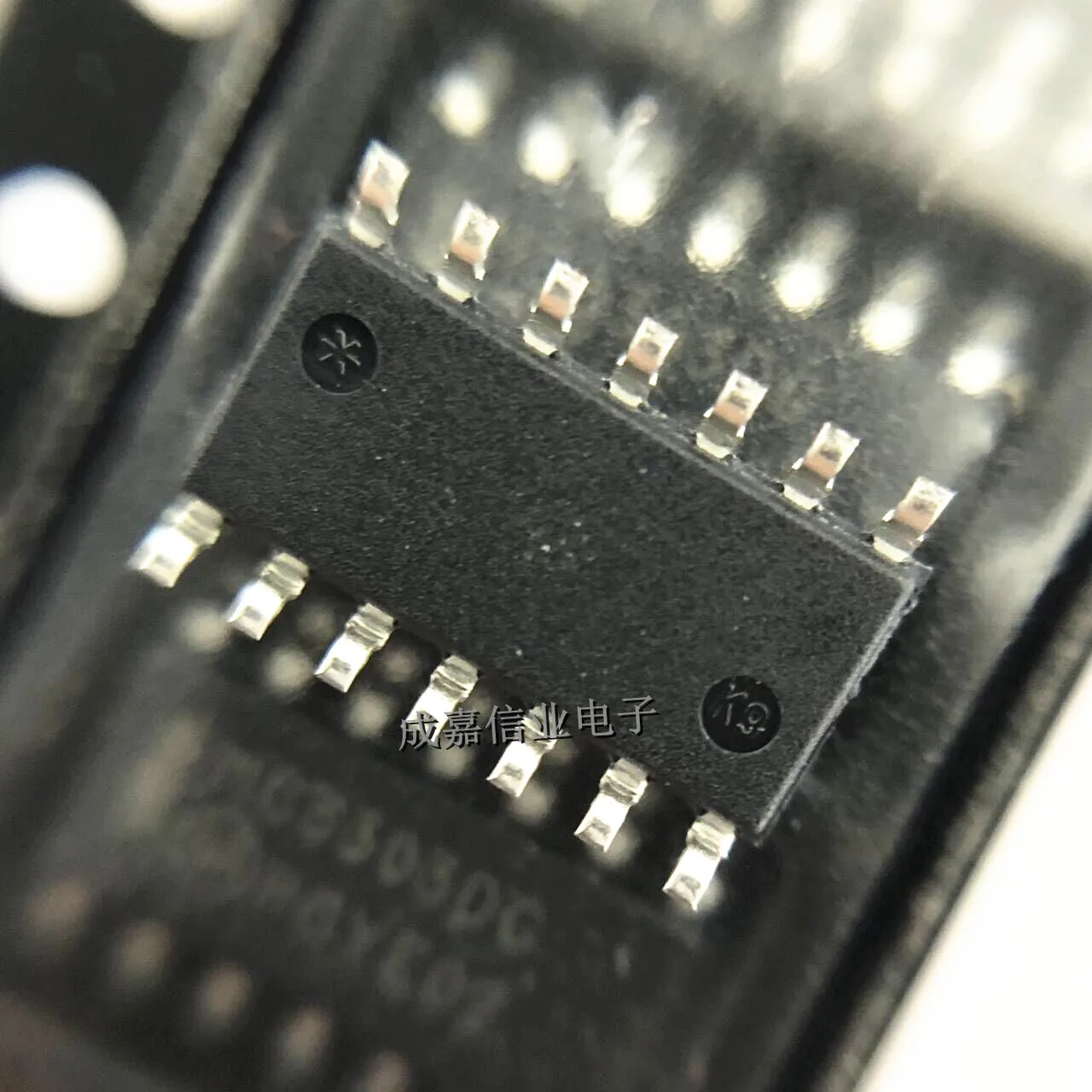 Рисунок 2 - операционные усилители MC3303DR2G