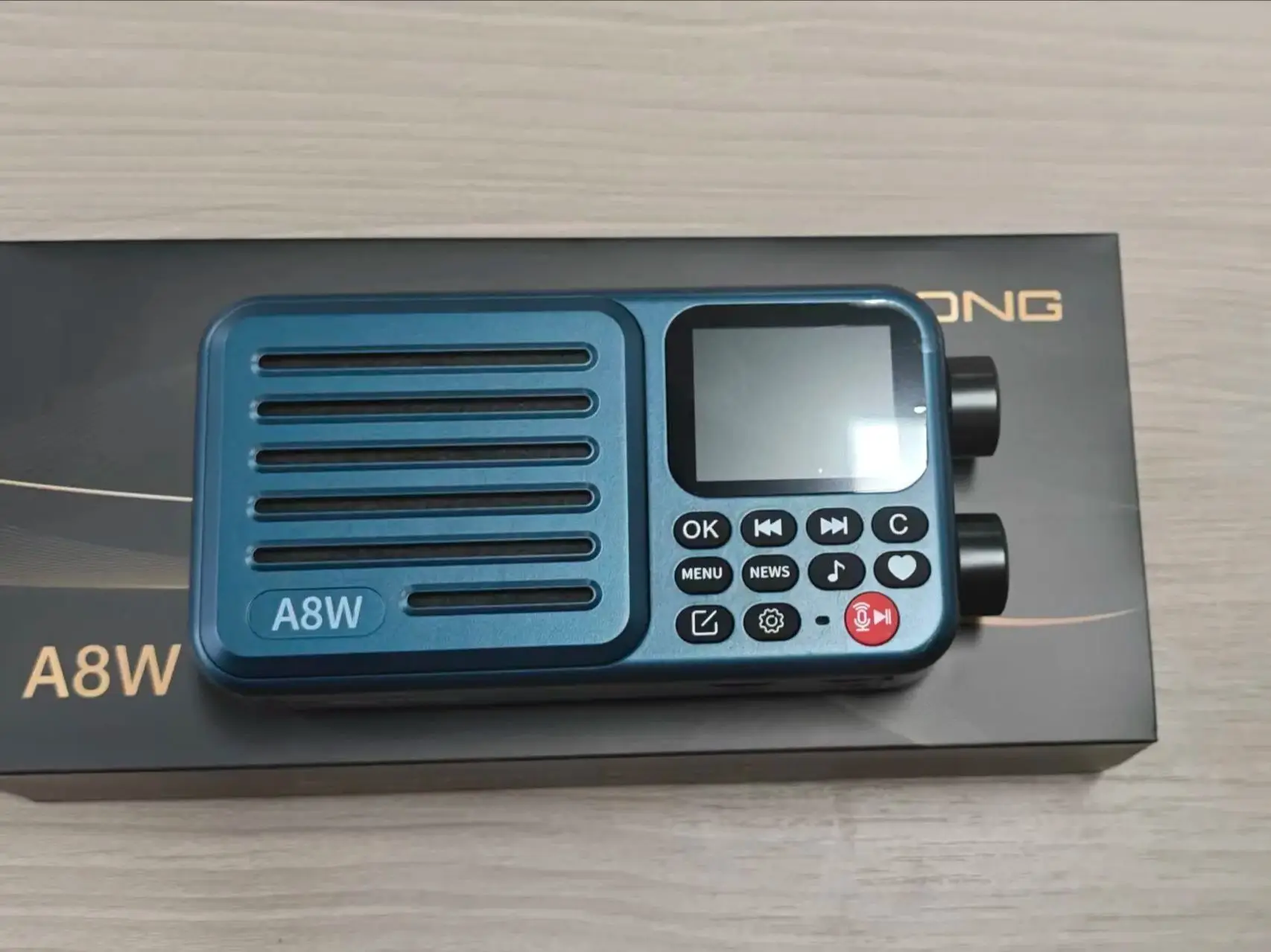초용 A8W 휴대용 인터넷 라디오 싱글 밴드 음성 제어 4G WiFi 연결 스피커 가정, 여행, 사무실용 맞춤 선물