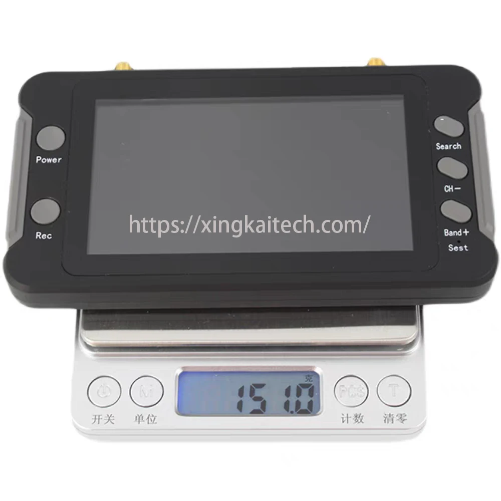 Moniteur FPV 4.3 pouces avec batterie intégrée 1200mAh et connectique