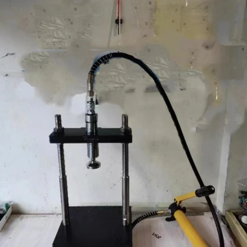 

All kinds of ring knife sampler, three-axis static pressure mold, reaction frame, vertical shaft, disassembly, horn bearing