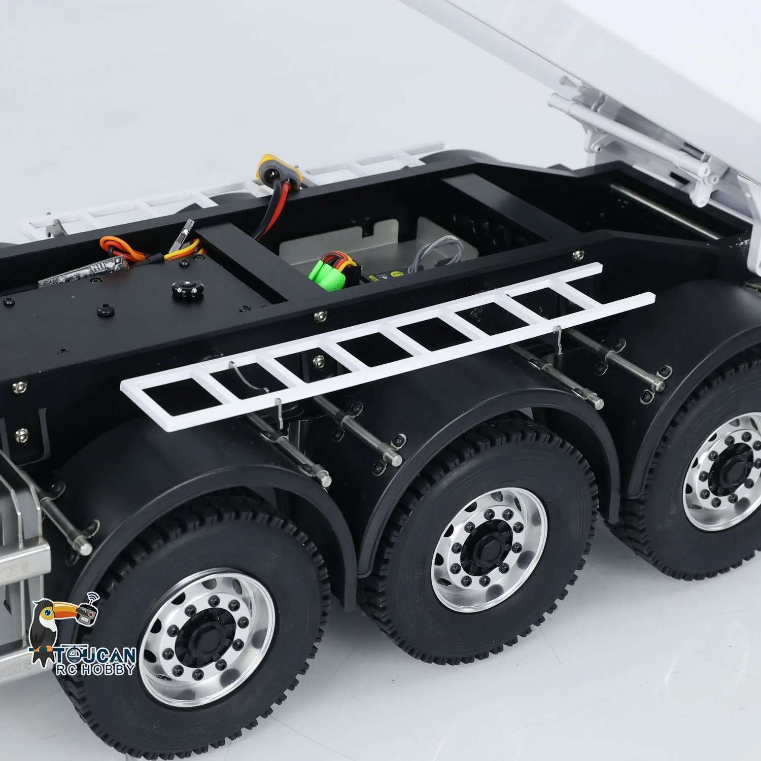 MD 1/14 3 Axles Metal Hydraulic RC Semi Dump Tipper Trailer Painted Assembled for DIY TAMIYAYA Tractor Trucks Lorry Toys Model 6