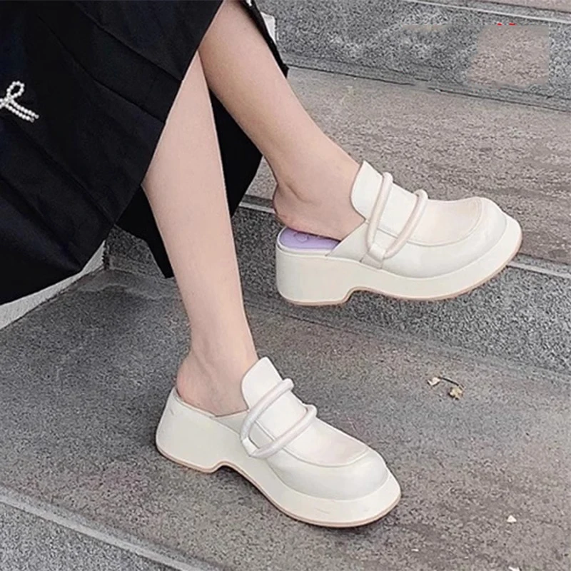 

Round-Toe Lazy Slip-On Thick-Soled Thick-Heeled Mules Patent Leather Simple Half Slippers Comfortable Soft Sole Women Shoes