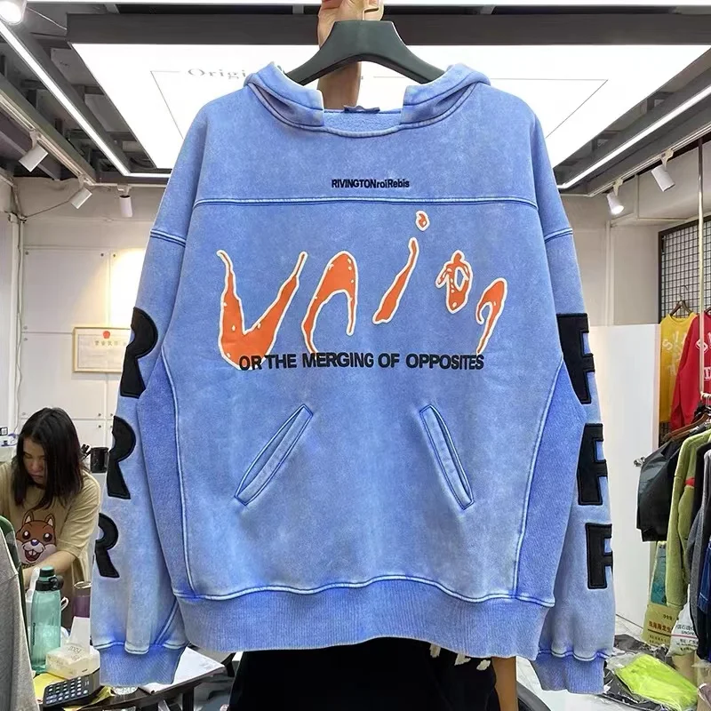 

Толстовка с капюшоном с цветочным принтом