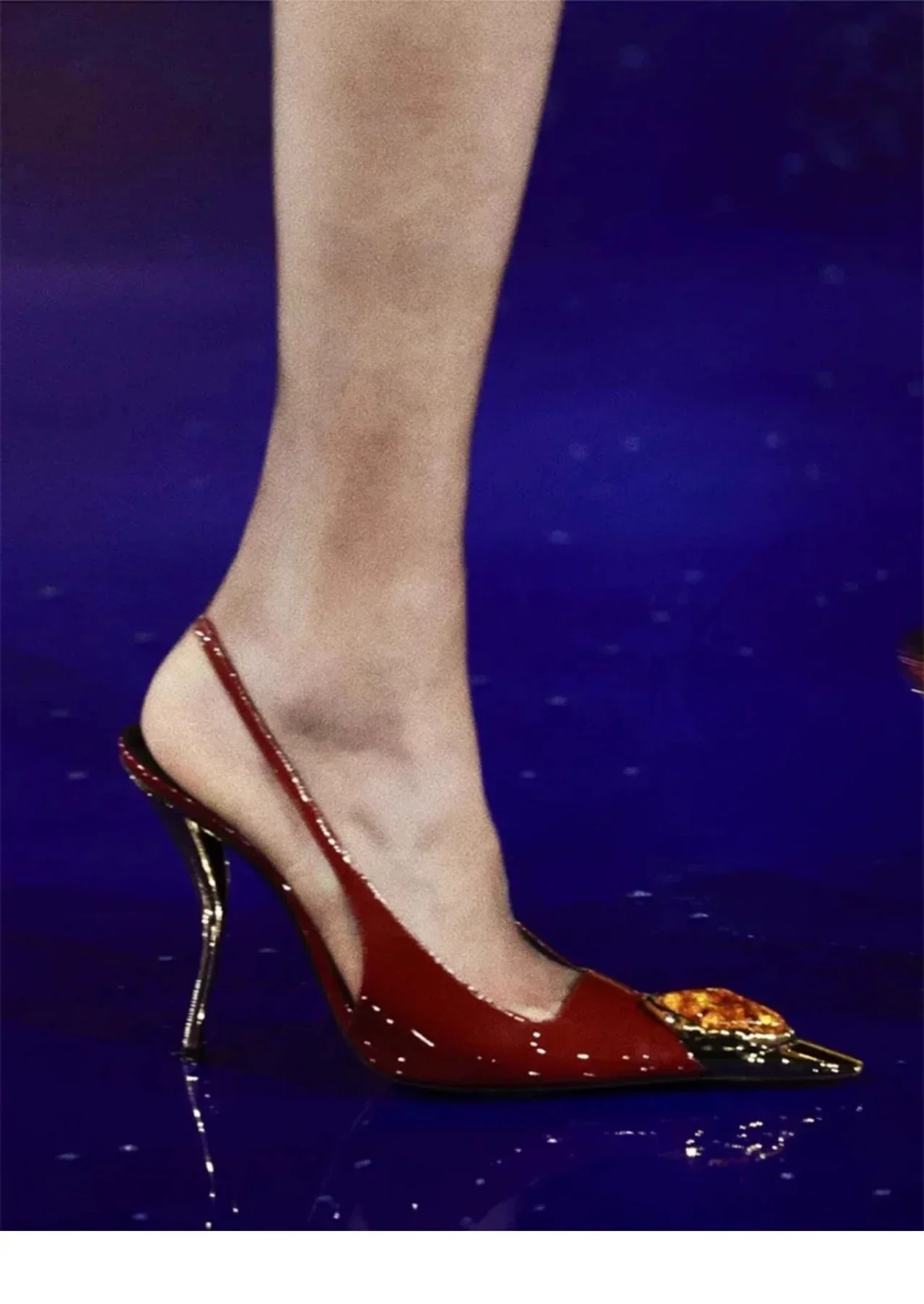 Star style Gemstone Metal Toe Patent Leather Women Pumps Fashion Stiletto High heels Spring Autumn Slingbacks Party Dress Shoes