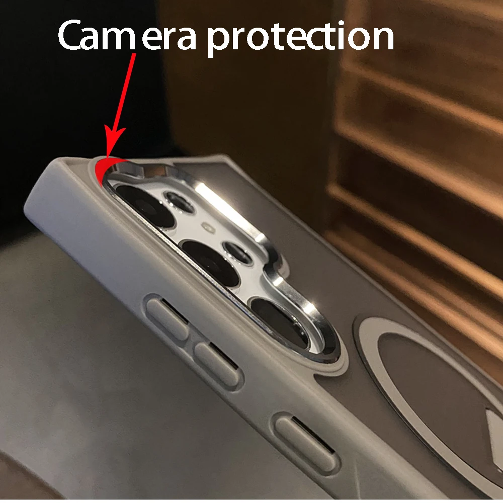 Luxury Folding Stand Magnetic Phone Case with Matte Translucent Back Cover
