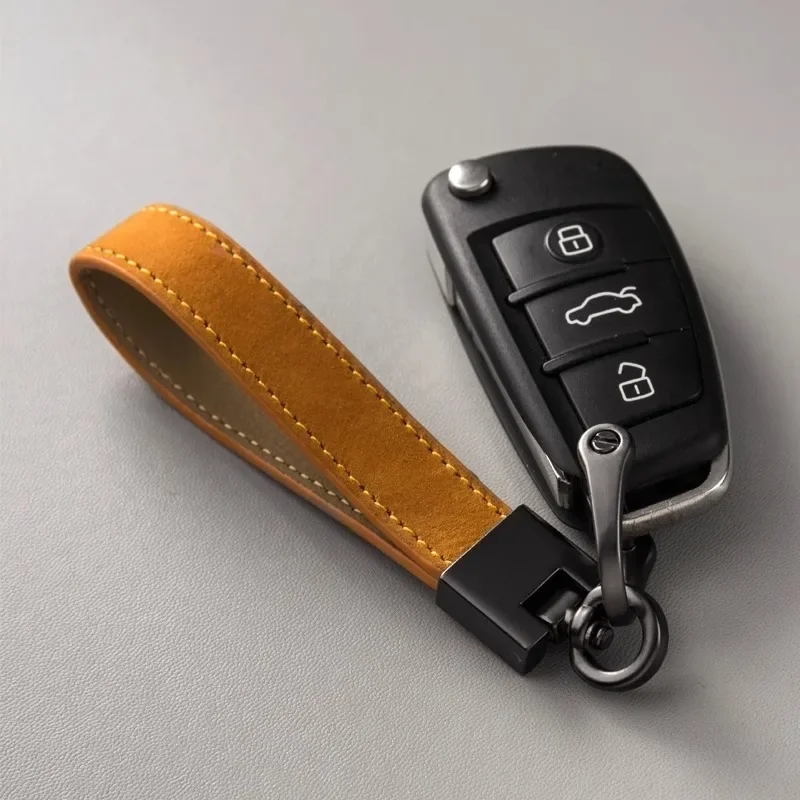 Car Key Chain Luxury Genuine Leather Keychain Pure Color Buckle Car Key Ring Accessories Gift