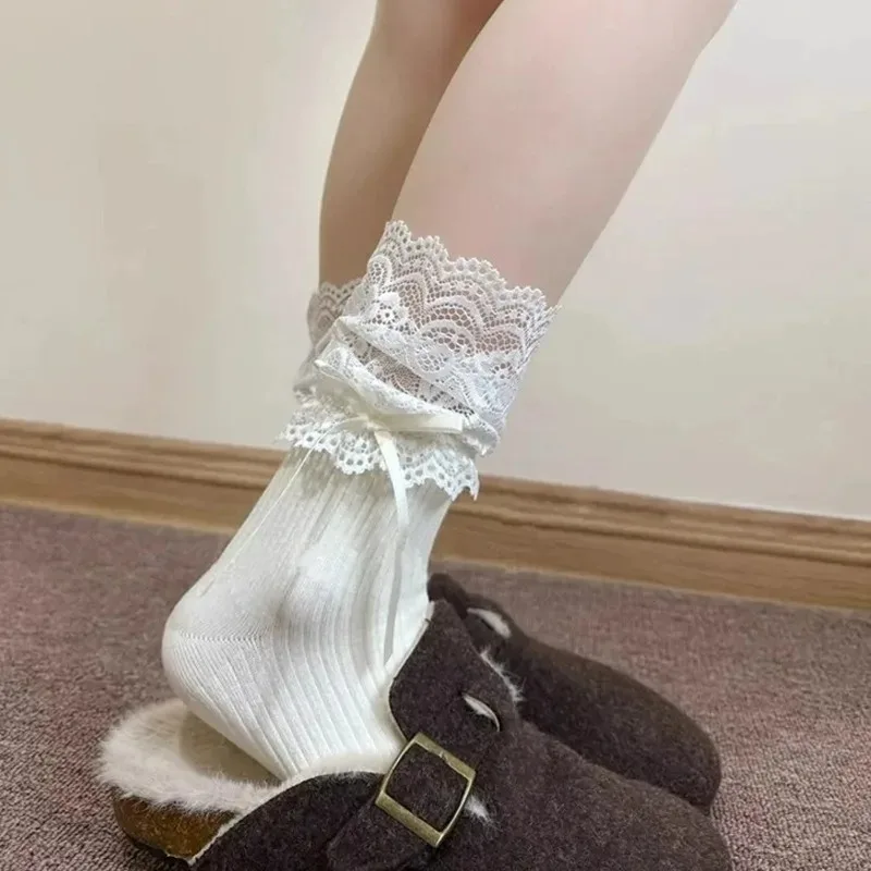 Lolita Women Harajuku Retro Lace Patchwork Mid Tube Calf Socks JK Frilly Ruffle Cotton Princess Girls Soft Wedding White Socks
