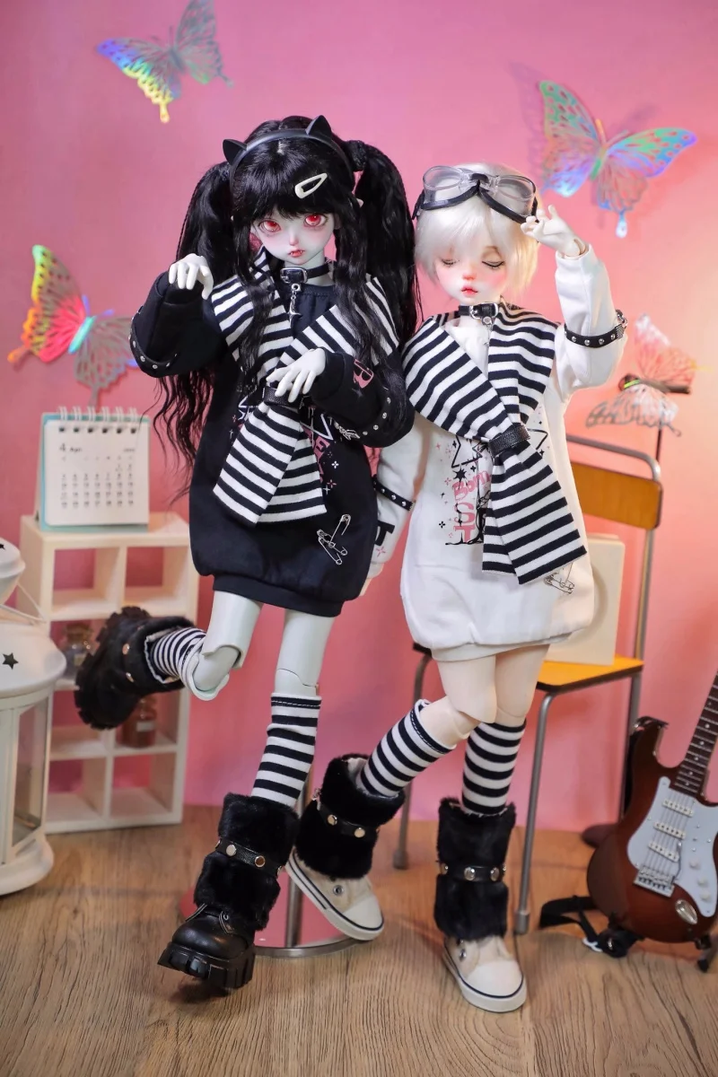 

BJD doll clothes suitable for 1/4 1/6 size black and white 2 color long bag hip long skirt hoodie set doll accessories