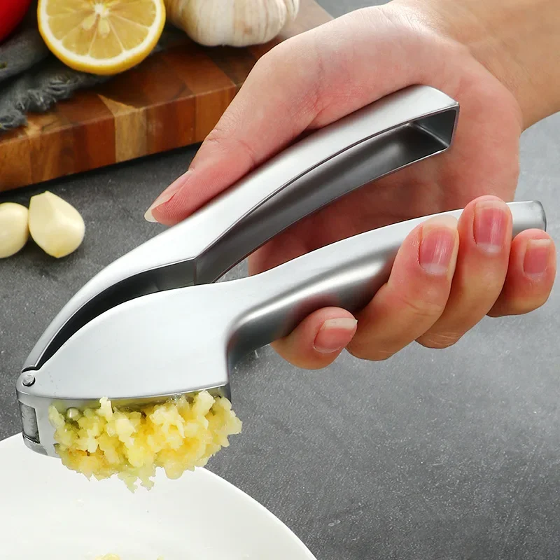 Garlic Press Crusher Mincer with Sturdy Construction Professional Food Grade Rust proof Easy Squeeze and Clean